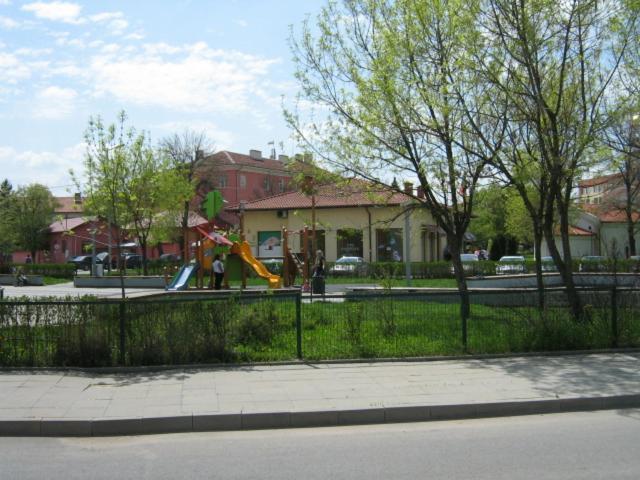Khan Krum House & Apartments For Rent Elin Pelin Exterior photo