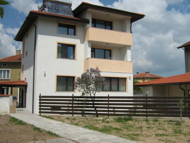 Khan Krum House & Apartments For Rent Elin Pelin Exterior photo